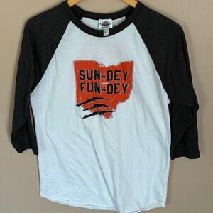 Sun Dey Fun Dey Bengals 3/4 sleeve shirt Medium